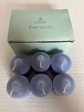 PartyLite Wild Lavender Votive Candle Set - 6 Pack with box